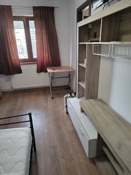 Drumul Taberei, Crinul de Padure nr. 5,