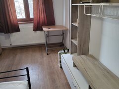 Drumul Taberei, Crinul de Padure nr. 5